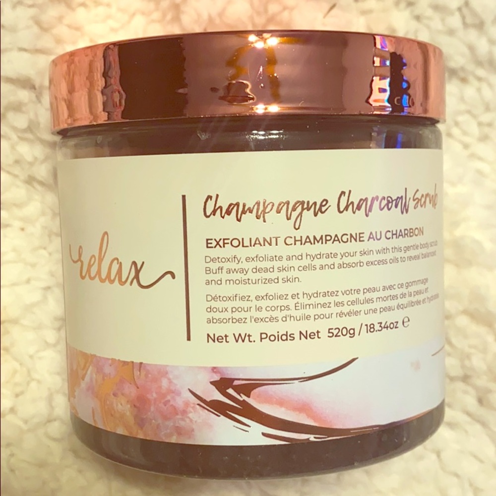 Relax Champagne charcoal scrub